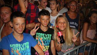 Dan Općine Vir proslavljen uz spektakularni koncert Prljavog Kazališta i vatromet Dan Općine Vir proslavljen uz spektakularni koncert Prljavog Kazališta i vatromet