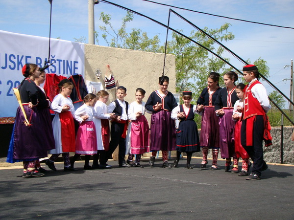 Galovac: Smotra  tradicijske baštine osnovnih i srednjih škola Zadarske županije. Foto: Marko Mane Ledenko