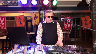 Cafe bar Doma: Povratak u Dolinu ćupova Cafe bar Doma: Povratak u Dolinu ćupova