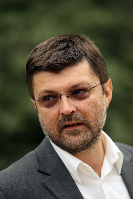 Zadar, Zaton, 091012.
U Zatonu je Turisthotel poceo rusiti stare apartrmane i uredjivati nove kapacitete za iducu turisticku sezonu. Sruseno ce biti ukupno 135 apartmana, a isto toliko novih apartmana biti ce izgradjeno do iduce sezone na razini 4 zvjezdi Zadar, Zaton, 091012.
U Zatonu je Turisthotel poceo rusiti stare apartrmane i uredjivati nove kapacitete za iducu turisticku sezonu. Sruseno ce biti ukupno 135 apartmana, a isto toliko novih apartmana biti ce izgradjeno do iduce sezone na razini 4 zvjezdi