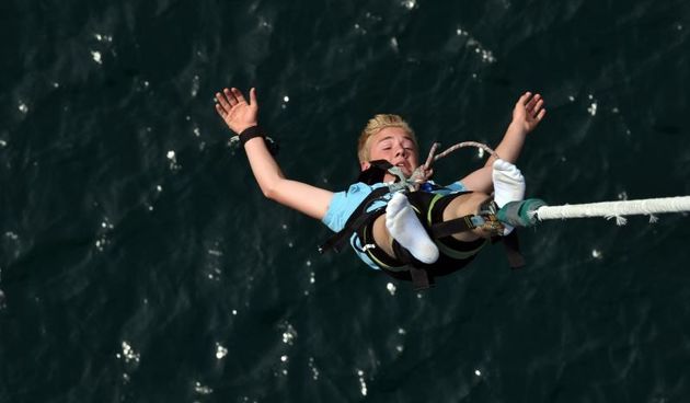 Bungee jumping, atrakcija sa Šibenskoga mosta privlači mnoge domaće i strane turiste