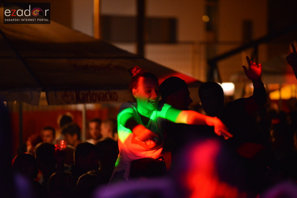 Stanarska fešta 2017: Mladen Grdović i Ivica Sikirić Ićo raspjevali Stanarce i njihove goste Stanarska fešta 2017: Mladen Grdović i Ivica Sikirić Ićo raspjevali Stanarce i njihove goste