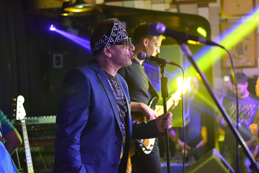 Jura Stublić & Film u Maraschino baru ; foto Iva Perinčić Jura Stublić & Film u Maraschino baru ; foto Iva Perinčić