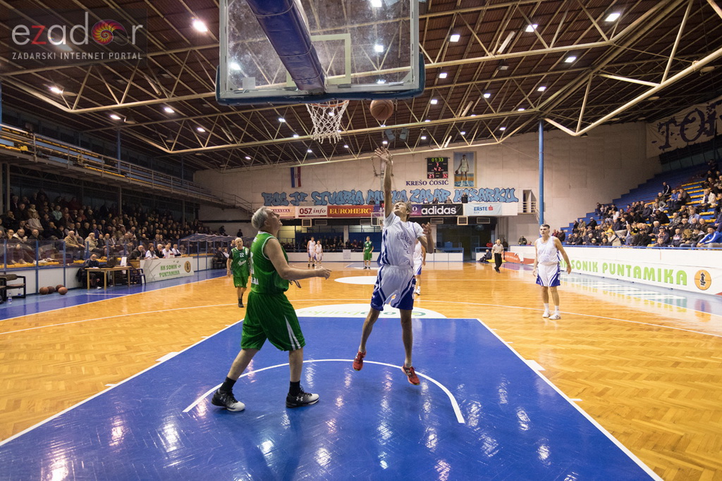 Fešta u povodu 80. rođendana Pina Giergie: Vetarani KK Zadar – Veterani KK Olimpija Fešta u povodu 80. rođendana Pina Giergie: Vetarani KK Zadar – Veterani KK Olimpija