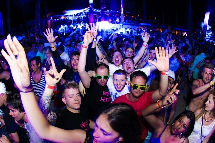 Spring break Island najavio sezonu kluba Papaya Spring break Island najavio sezonu kluba Papaya