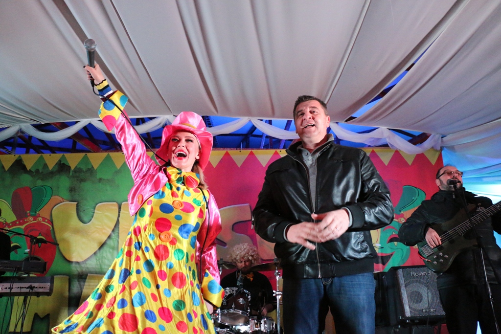 Virski Karneval veliko finale: nastupila Maja Šuput Virski Karneval veliko finale: nastupila Maja Šuput