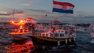 Veličanstven doček četvorice zadarskih Vatrenih od Gradskog mosta do Foruma