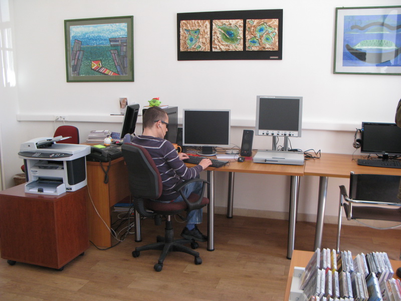 Potpisivanje ugovora u Znanstvenoj knjižnici Zadar Potpisivanje ugovora u Znanstvenoj knjižnici Zadar