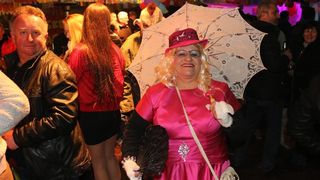 Virske maškare: Maja Šuput zapalila ledenu virsku večer Virske maškare: Maja Šuput zapalila ledenu virsku večer