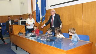 Djeca vrtića Jazine posjetila Gradsku upravu, foto: Grad Zadar Djeca vrtića Jazine posjetila Gradsku upravu, foto: Grad Zadar