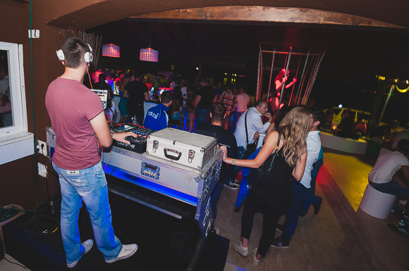 Otvorenje ljetne terase Mango bara (foto: Ivan Toman)