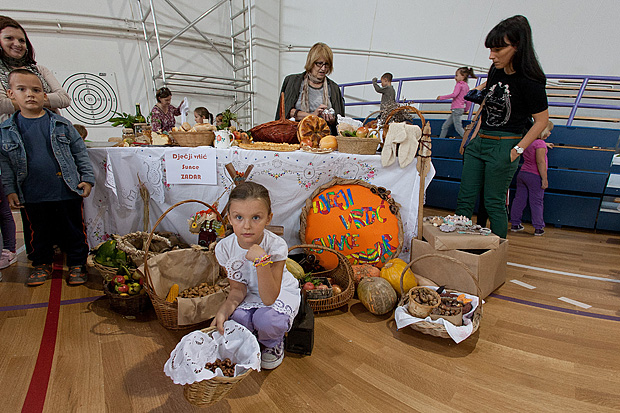 “Dani kruha 2011” u bibinjskoj OŠ “Stjepan Radić”, Foto: Leo Banić