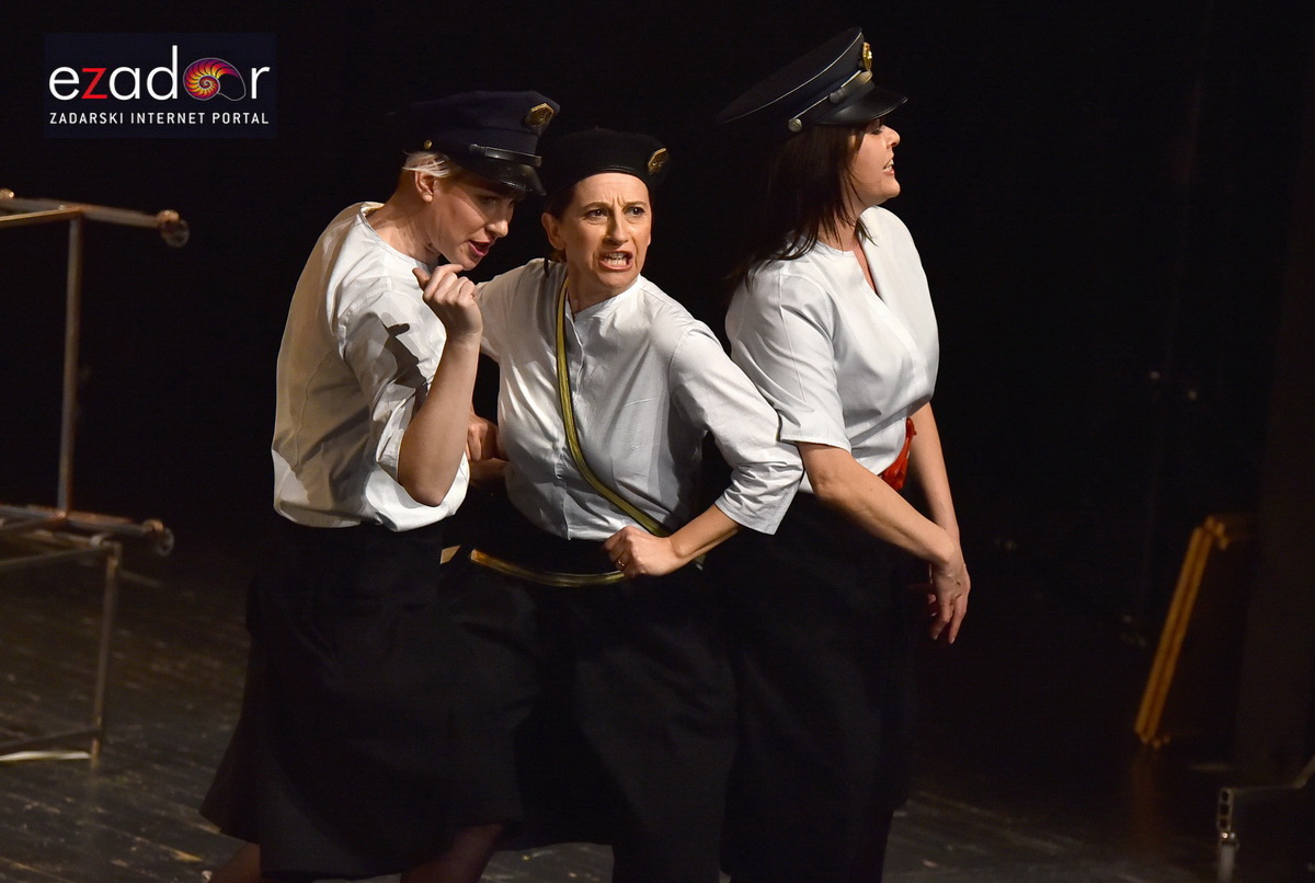 Premijera predstave “Nikome pravo” u Kazalištu lutaka Zadar Premijera predstave “Nikome pravo” u Kazalištu lutaka Zadar