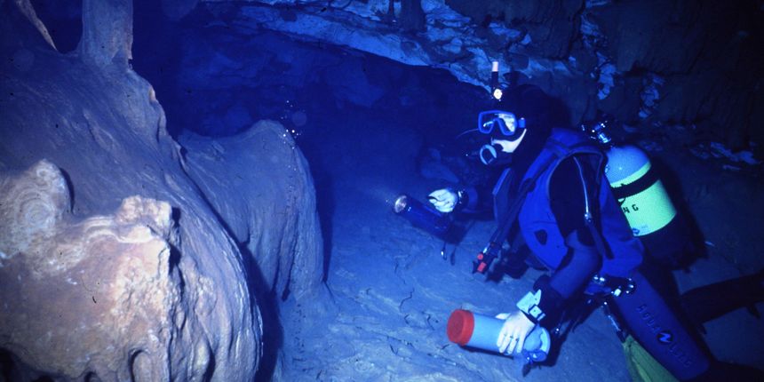 Spilja, pećina, speleologija Spilja, pećina, speleologija