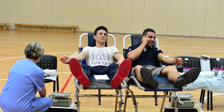 U organizaciji sekcije HZSN Zadar u dvorani 1 SC Višnjik održana je akcija dobrovoljnog darivanja krvi na kojoj je prikupljeno 25 doza tekućine koja život znači. Foto: Iva Perinčić