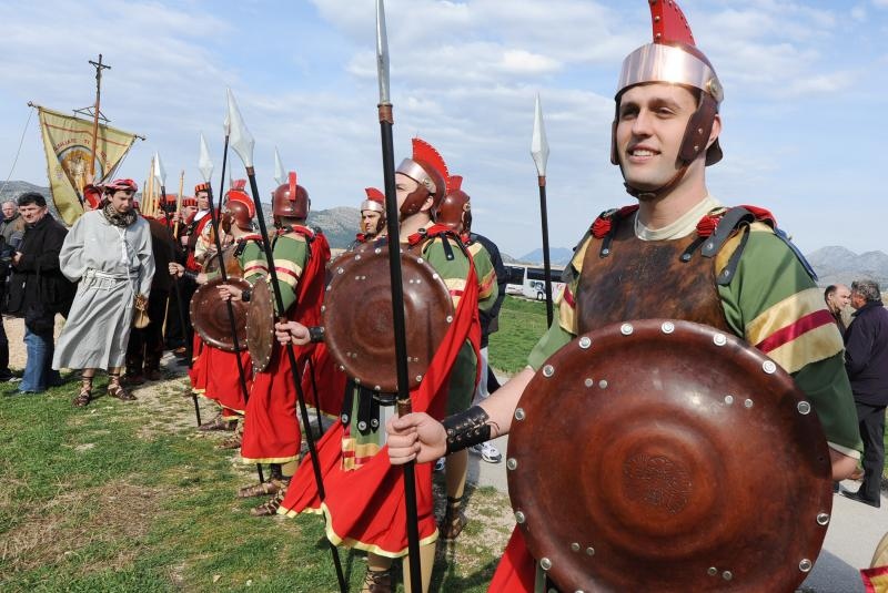 15. Festival zudija, cuvara Kristova groba odrzan je u Mlinistu u Dubrovacko-neretvanskoj zupaniji. Smotra zudija privukla je cuvare Kristova groba iz vise od 30 zupa. Photo: Hrvoje Jelavic/PIXSELL