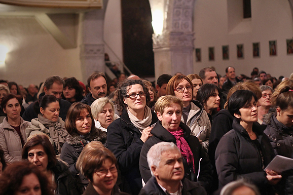 Božićni klapski koncert u crkvi Sv. Frane (foto:Saša Čuka)