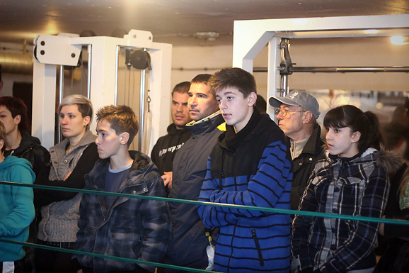 Javni sparing u boksačkom klubu Zlatna rukavica (foto:Saša Čuka)