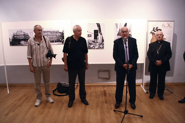 HKK: Otvorenje izlozbe “Razaranje Zadra” Zvonka Kucelina i Zeljka Karavide