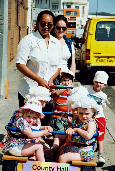 Tomislav M. Bilosnić: Raj gdje je ugljen bio kralj Tomislav M. Bilosnić: Raj gdje je ugljen bio kralj