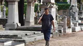 Djelatnici Nasada saniraju štetu na Gradskom groblju Zadar Djelatnici Nasada saniraju štetu na Gradskom groblju Zadar