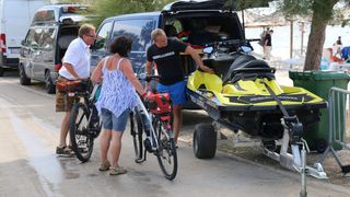 Alpe Adria Jet Ski Tour na Viru Alpe Adria Jet Ski Tour na Viru