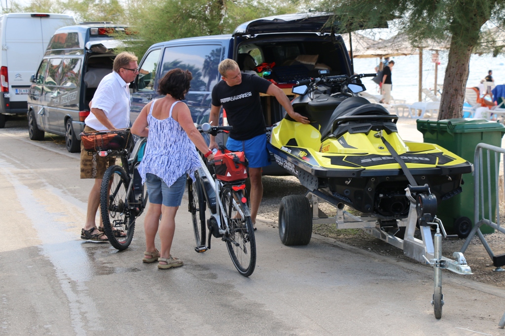 Alpe Adria Jet Ski Tour na Viru Alpe Adria Jet Ski Tour na Viru