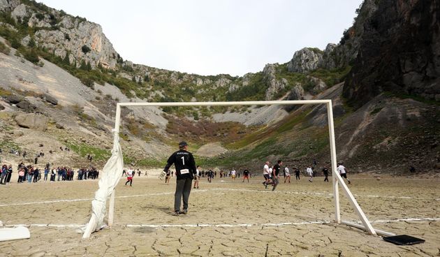 Utakmica na dnu jezera