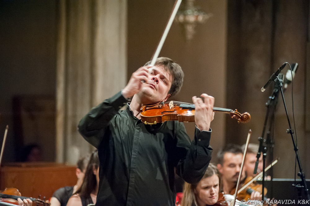 55. Glazbene večeri u Sv. Donatu: Koncert Zadarskog komornog orkestra i Romana Simovića, foto: Željko Karavida 55. Glazbene večeri u Sv. Donatu: Koncert Zadarskog komornog orkestra i Romana Simovića, foto: Željko Karavida