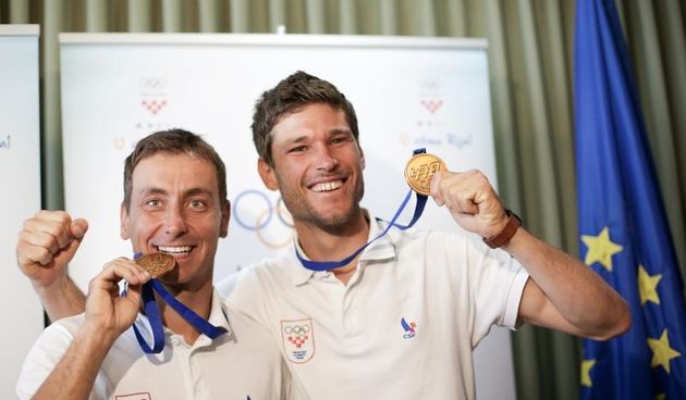 Svečani doček svjetskih prvaka Fantele i Marenića u Zračnoj luci Zagreb. Foto: Petar Glebov/PIXSELL