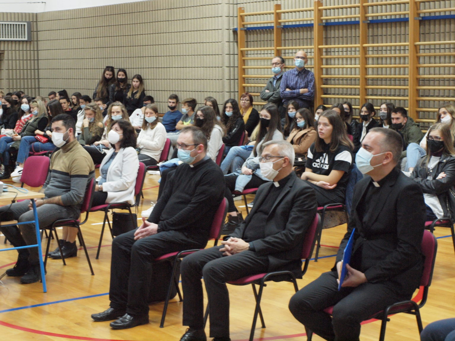 Klasična gimnazija Ivan Pavao II. Zadar obilježila svoj dan Klasična gimnazija Ivan Pavao II. Zadar obilježila svoj dan