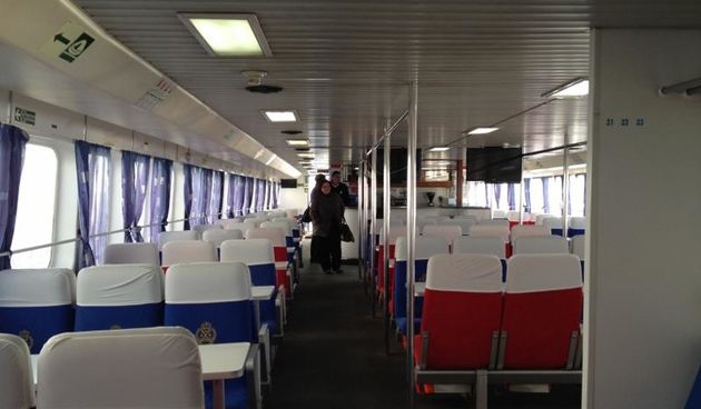 Brod, katamaran, trajekt, foto: Naši Školji