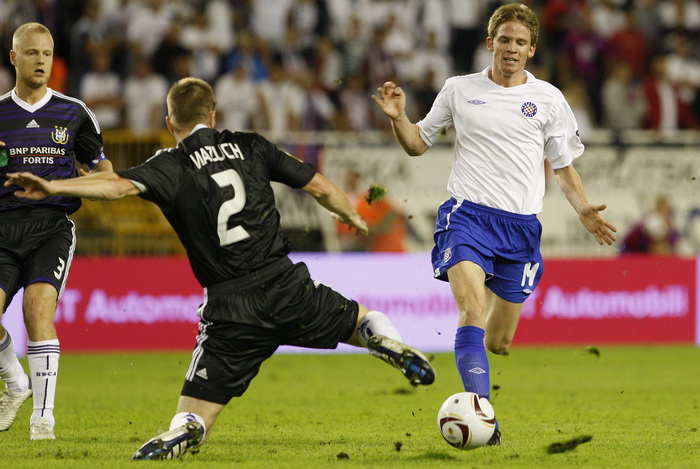Split, 300910.
Stadion Poljud.
Nogometna utakmica drugog kola Europske lige,
Hajduk – Anderlecht.
Na fotografiji: Marin Tomasov.
Foto: Ante Cizmic / CROPIX Split, 300910.
Stadion Poljud.
Nogometna utakmica drugog kola Europske lige,
Hajduk – Anderlecht.
Na fotografiji: Marin Tomasov.
Foto: Ante Cizmic / CROPIX