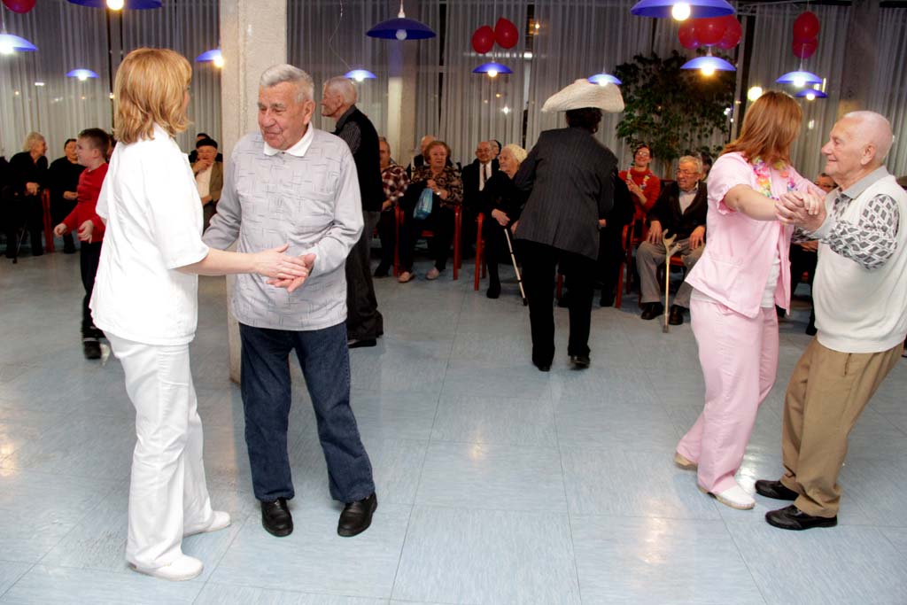 Valentinovo u Domu za stare i nemoćne, foto-I. PERINCIC
