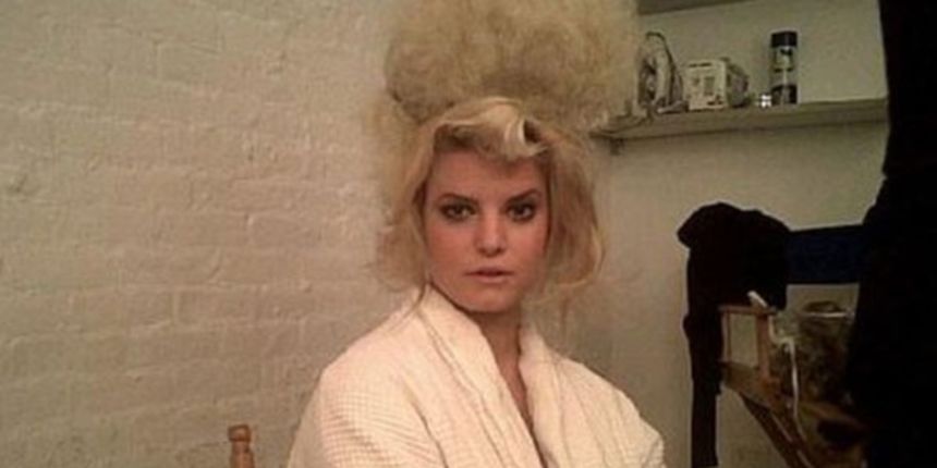 Jessica Simpson ( foto Twitter) Jessica Simpson ( foto Twitter)