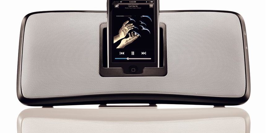 Logitech S315i i S215i iPod dockovi Logitech S315i i S215i iPod dockovi