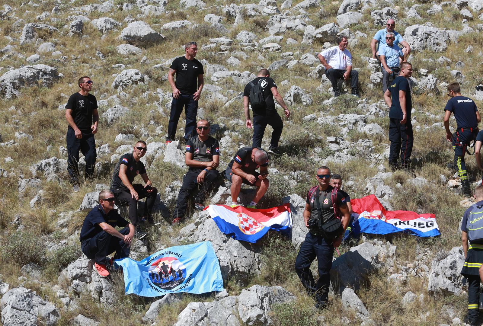 Obilježena 15. obljetnica od vatrogasne tragedije na Kornatima Obilježena 15. obljetnica od vatrogasne tragedije na Kornatima