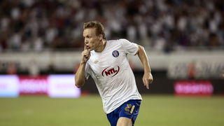 Split 050810.
Stadion NK Hajduka u Poljudu
Predkolo Evropskog kupa : NK Hajduk – Dinamo Bukurest
Na fotografiji : Mario Brkljaca.
Foto: Vladimir Dugandzic / CROPIX Split 050810.
Stadion NK Hajduka u Poljudu
Predkolo Evropskog kupa : NK Hajduk – Dinamo Bukurest
Na fotografiji : Mario Brkljaca.
Foto: Vladimir Dugandzic / CROPIX