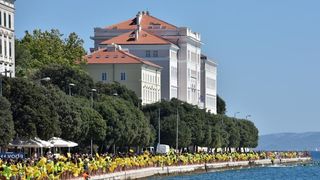 Jubilarni 10. dm Millennium Jump na zadarskoj rivi, Photo: Dino Stanin/PIXSELL Jubilarni 10. dm Millennium Jump na zadarskoj rivi, Photo: Dino Stanin/PIXSELL