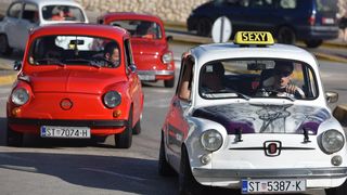 Primošten: Defile sudionika 2. Međunarodnog Fićo skupa Šibenik 2018. Primošten: Defile sudionika 2. Međunarodnog Fićo skupa Šibenik 2018.