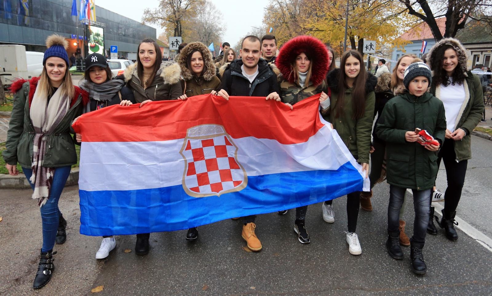 Kolona Sjećanja u Vukovaru 18. studenog 2017. Kolona Sjećanja u Vukovaru 18. studenog 2017.