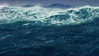 Legende svjetla: Olujno nevrijeme ispred Palagruže Legende svjetla: Olujno nevrijeme ispred Palagruže