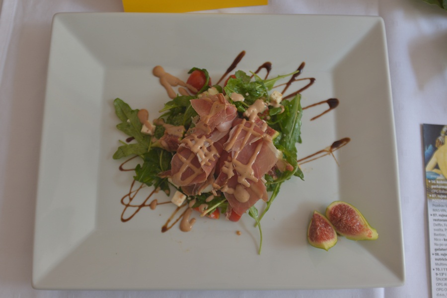 Gastro smokva: Degustacija u restoranu Pet bunara, foto:Iva Perinčić Gastro smokva: Degustacija u restoranu Pet bunara, foto:Iva Perinčić