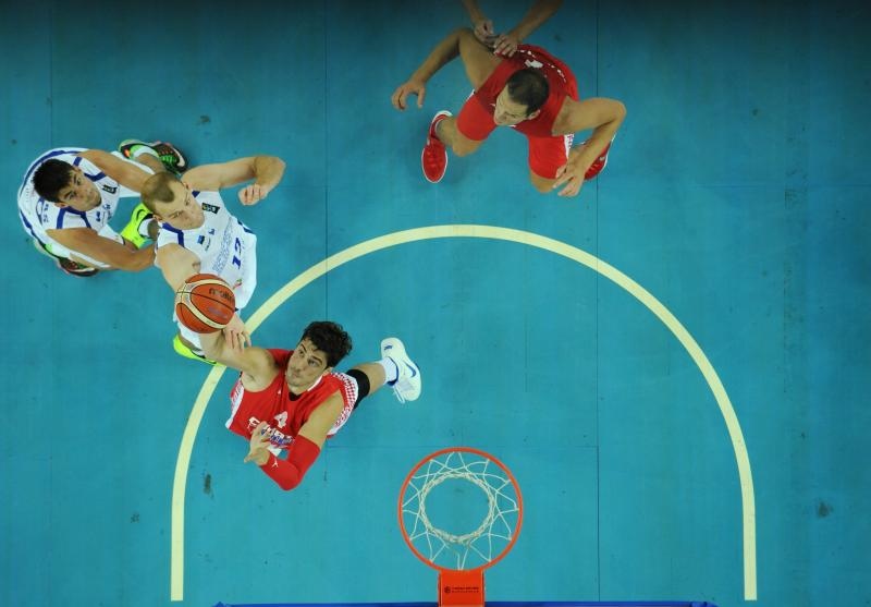 Arena Zagreb, Zagreb – Pripremni turnir za EuroBasket 2015., Hrvatska – Estonija. Photo: Igor Kralj i Marko Lukunic/PIXSELL Arena Zagreb, Zagreb – Pripremni turnir za EuroBasket 2015., Hrvatska – Estonija. Photo: Igor Kralj i Marko Lukunic/PIXSELL