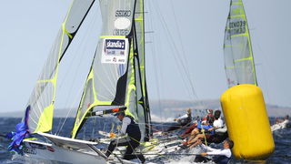 Zadar, 050909.
Europsko prvenstvo u jedrenju za klasu 49 er 2009 u Zadru.
Valovi, bura i sunce. Savreseno vrijeme za jedrenje i odrzavanje prvog plova sestog dana i 17 – og ujedno i zadnjeg plova u zlatnoj skupini Europskog prvenstva u jedrenju za kalsu 4