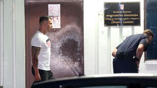 Darko Kovačević Daruvarac stigao je u Remetinec na odsluženje kazne! Darko Kovačević Daruvarac stigao je u Remetinec na odsluženje kazne!