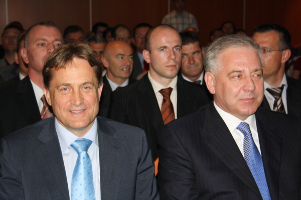 Hotel Kolovare: Premijer Sanader na prezentaciji Luke Gazenica