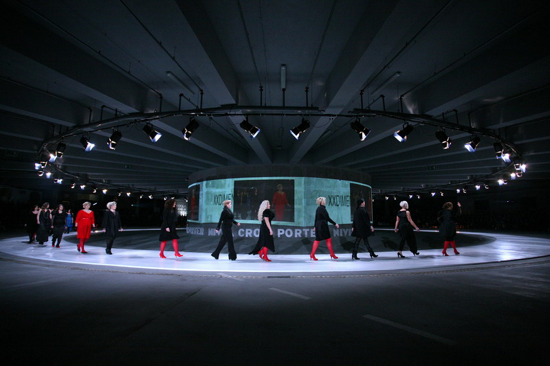 U trgovackom centru West gate sinoc zapoceo modni dogadjaj Nivea Cro A Porter. U trgovackom centru West gate sinoc zapoceo modni dogadjaj Nivea Cro A Porter.