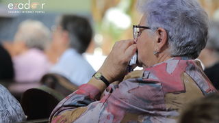 Bibinjci gradišćanskim Hrvatima darovali 1.82 metara visok kip sv. Roka Bibinjci gradišćanskim Hrvatima darovali 1.82 metara visok kip sv. Roka