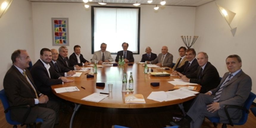 Upravni odbor dioničkog društva Upravni odbor dioničkog društva